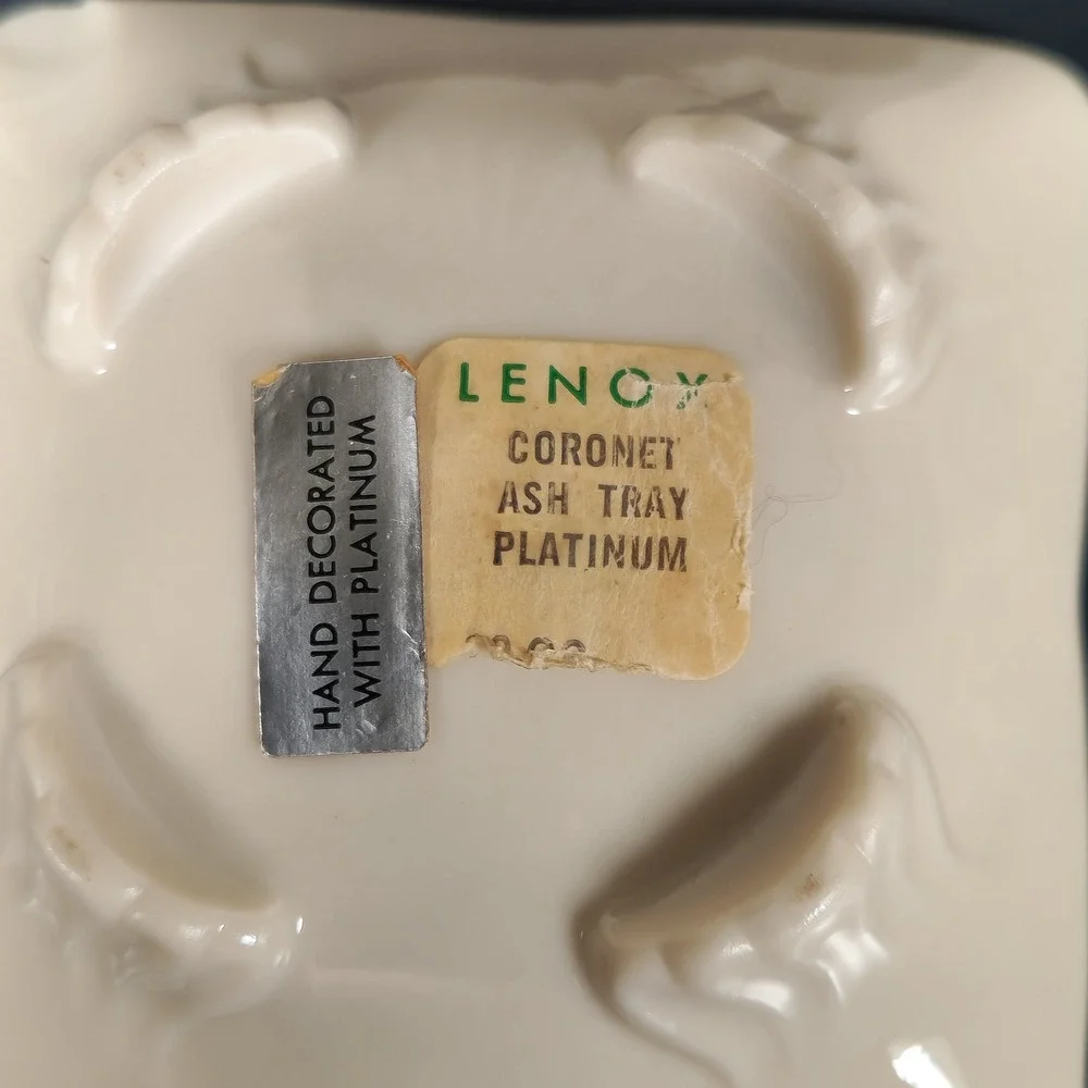 VTG Lenox Coronet Jewry/Ash‎ Tray Platinum Trim Ivory Porcelain Square Footed